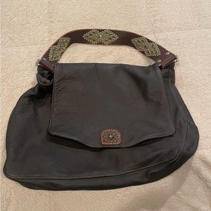 Tylie Malibu Messenger Bag